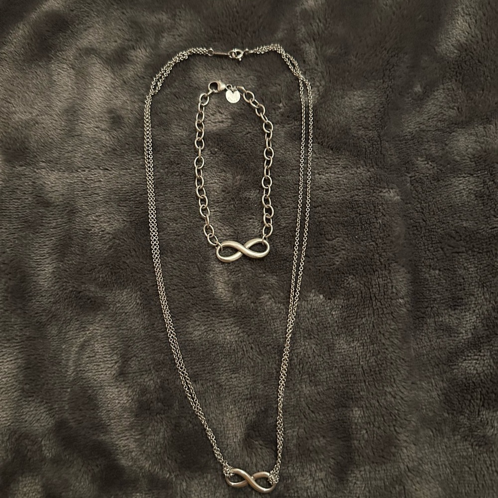 Tiffany & Co Infinity Set